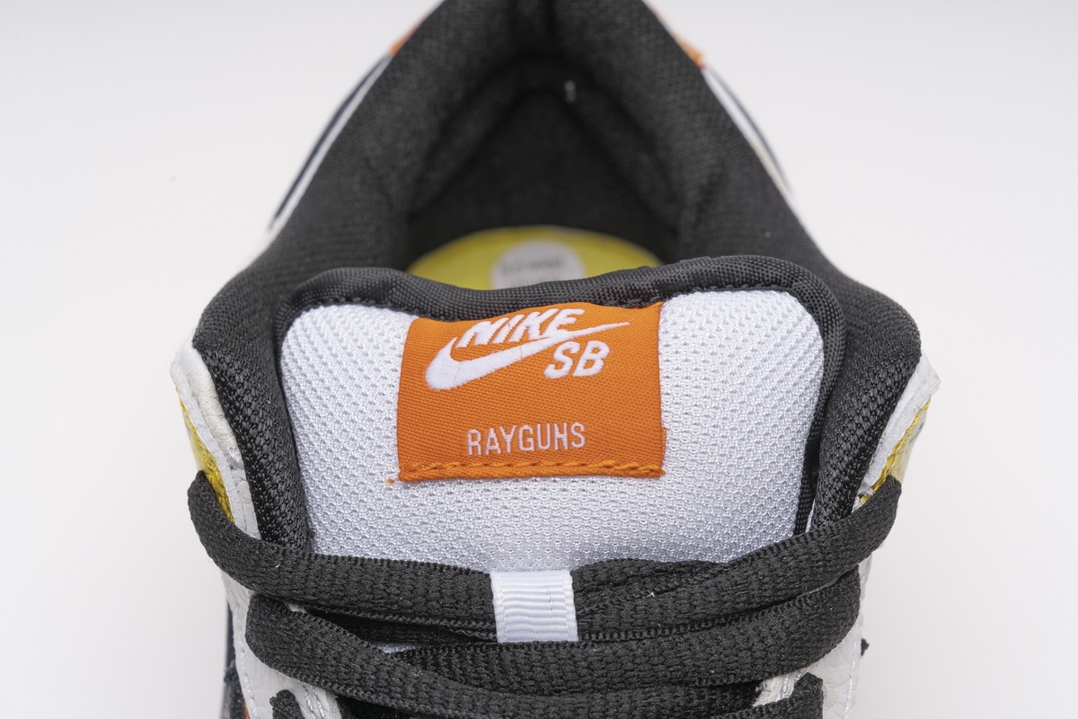 Nike SB Dunk Low Raygun Tie-Dye White BQ6832-101