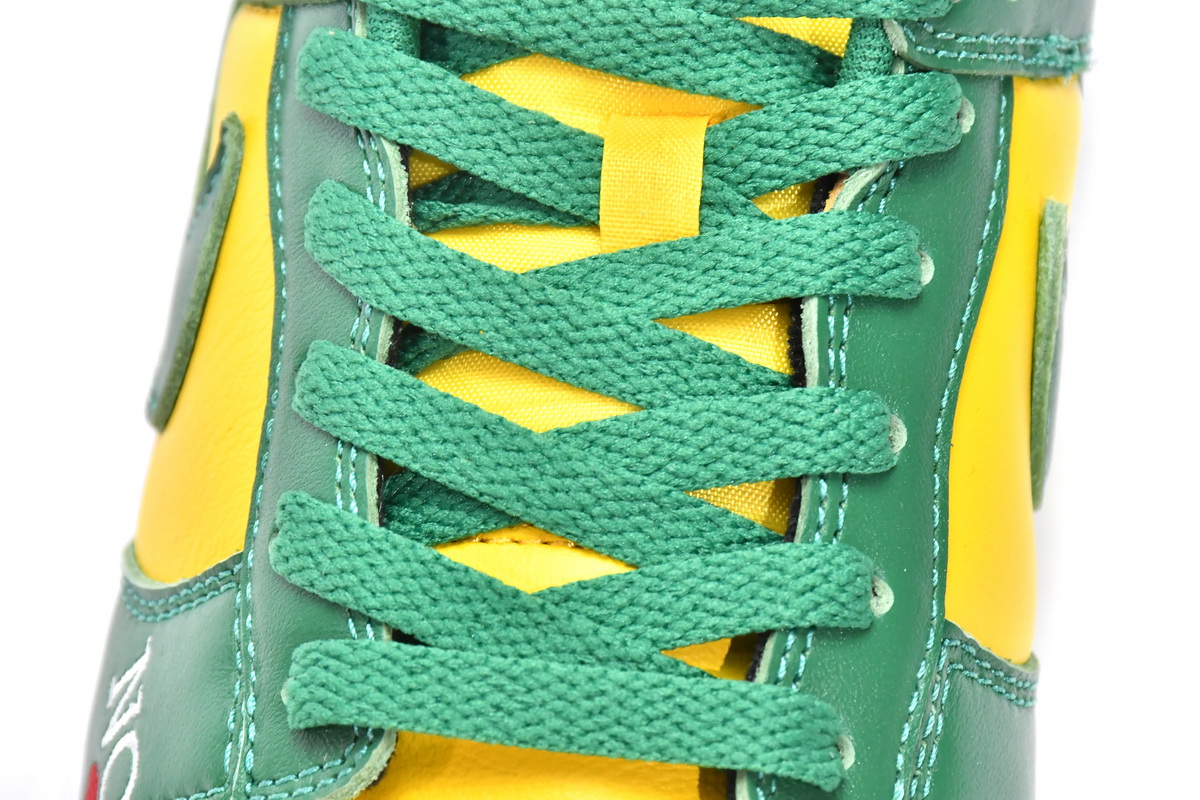 (OG)Supreme x Nike SB Dunk Low Brazil  DO7412-983