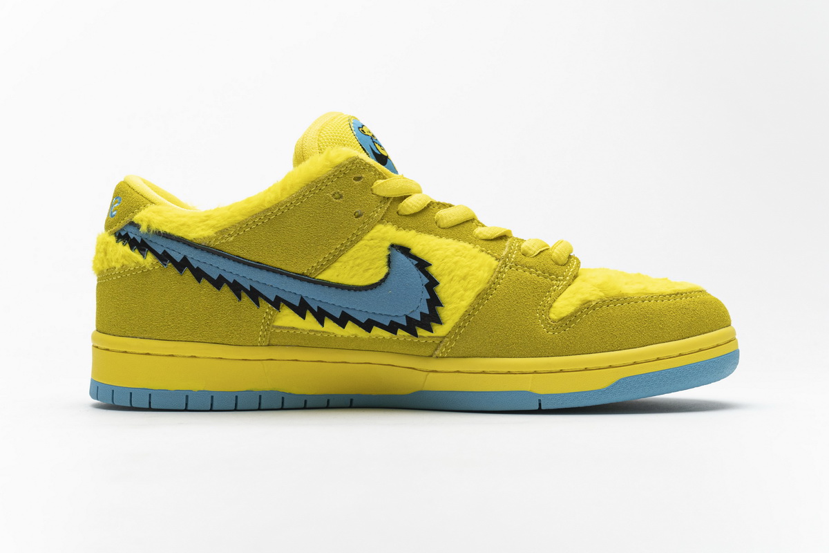 Grateful Dead x Nike SB Dunk Low “ Yellow Bear” CJ5378-700