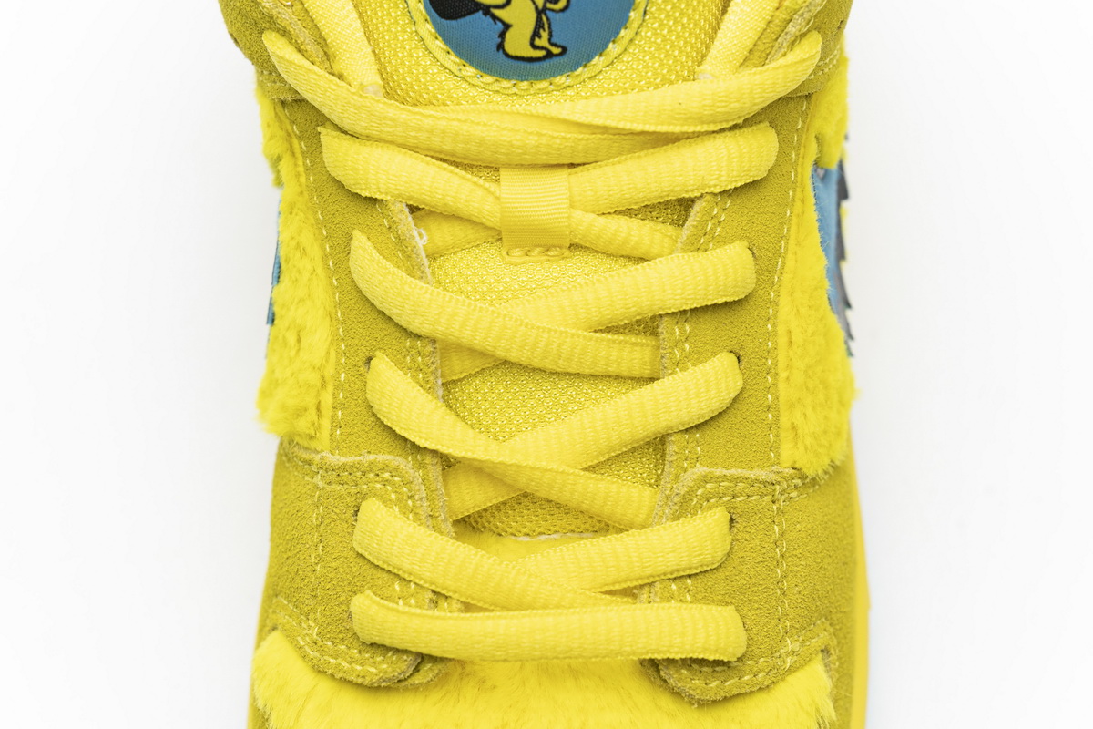 Grateful Dead x Nike SB Dunk Low “ Yellow Bear” CJ5378-700