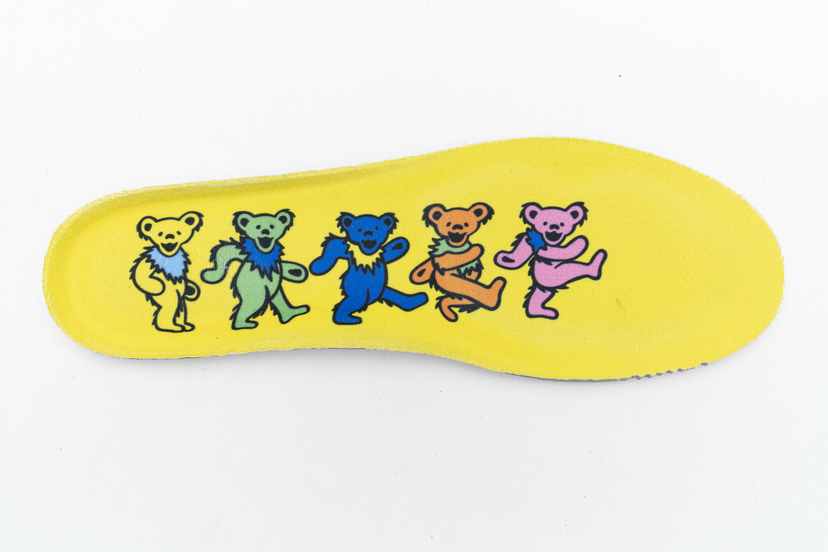 Grateful Dead x Nike SB Dunk Low “ Yellow Bear” CJ5378-700