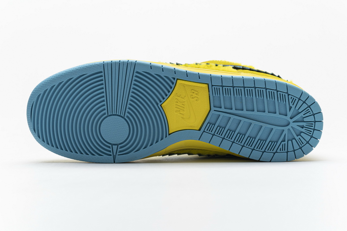 Grateful Dead x Nike SB Dunk Low “ Yellow Bear” CJ5378-700