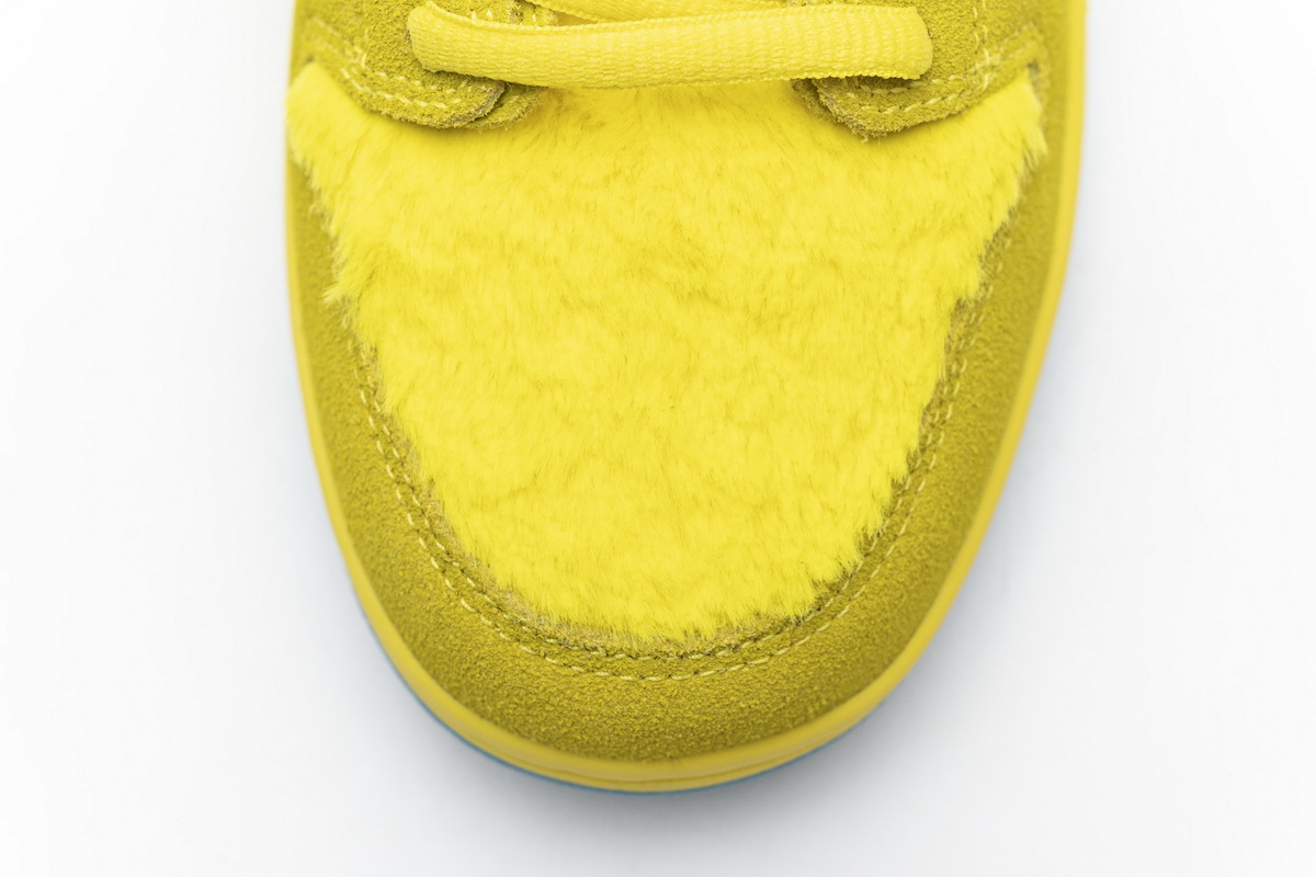 Grateful Dead x Nike SB Dunk Low “ Yellow Bear” CJ5378-700