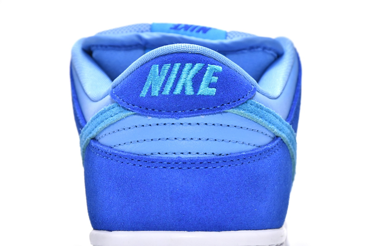 Nike SB Dunk Low Blue Raspberry DM0807-400