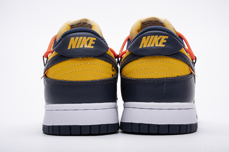 OFF WHITE x Nike Dunk SB Low White Michigan CT0856-700