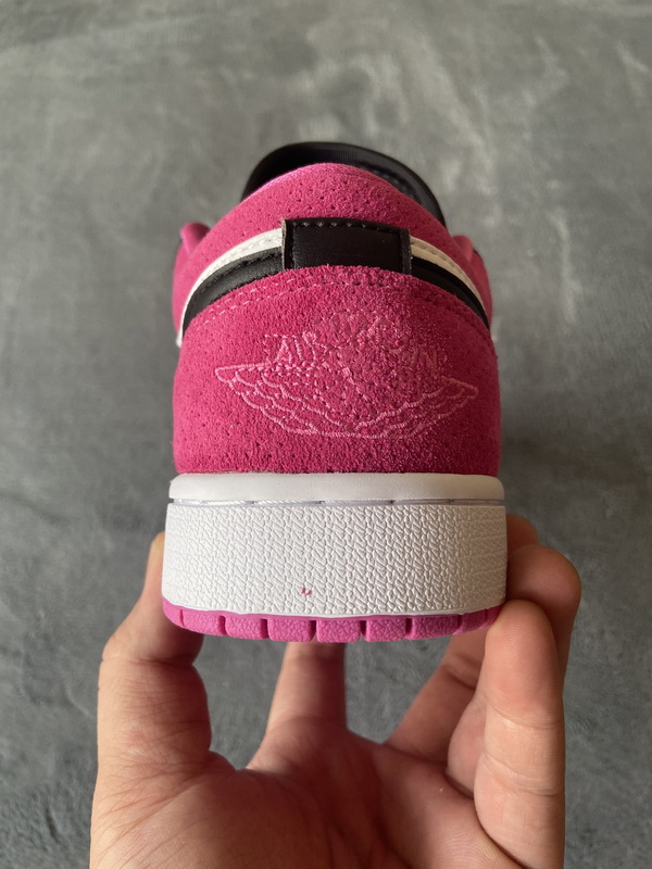 Air Jordan 1 Low Magenta CK3022-005