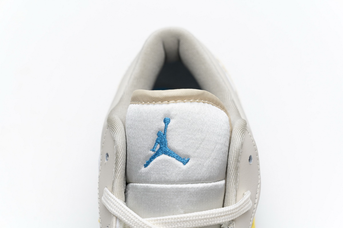 Air Jordan 1 Low Palm Tree CK3022-107