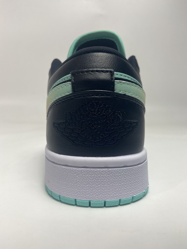 Air Jordan 1 Low SE Tropical Twist CK3022-301