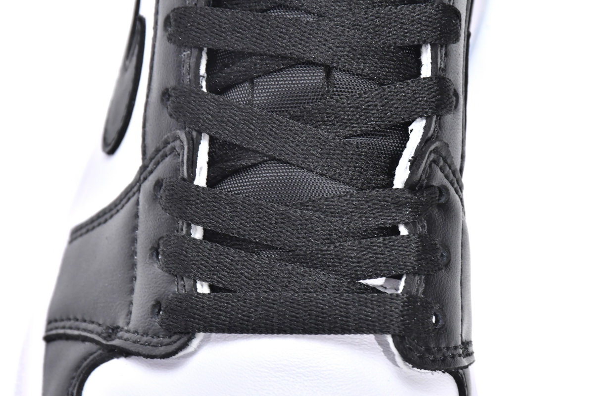 Air Jordan 1 Low UNC CZ0790-104