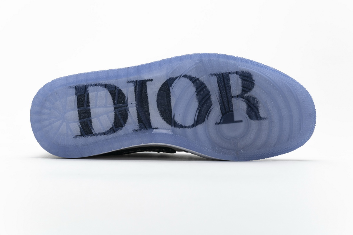 Air Jordan 1 Retro Low Dior CN8608-002