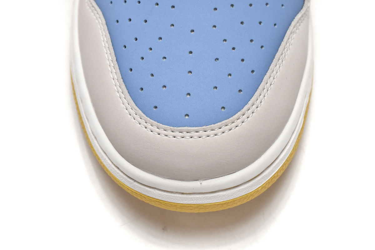 Nike SB Dunk Low Kobe LF2428-002