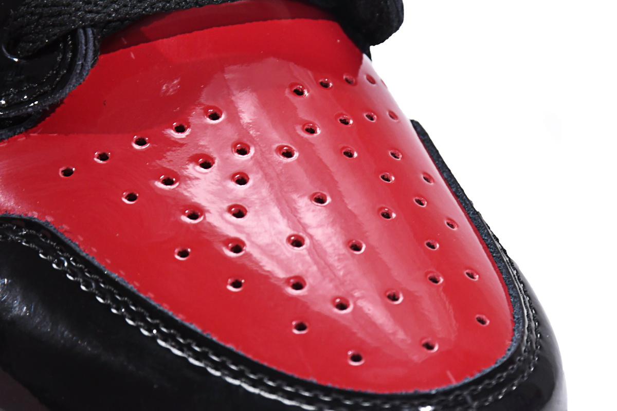 Air Jordan 1 High OG Bred Patent 555088-063