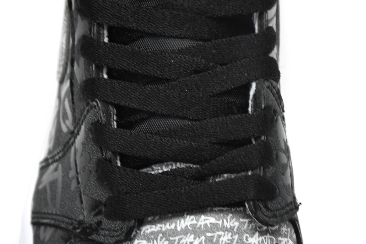 Air Jordan 1 High OG Rebellionaire 555088-036