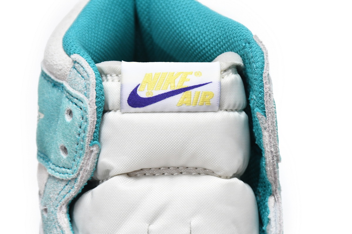Air Jordan 1 Retro High Turbo Green 555088-311