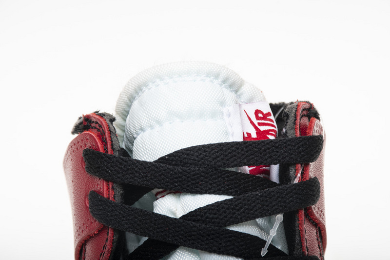 Air Jordan 1 Retro High Off White Chicago AA3834-101