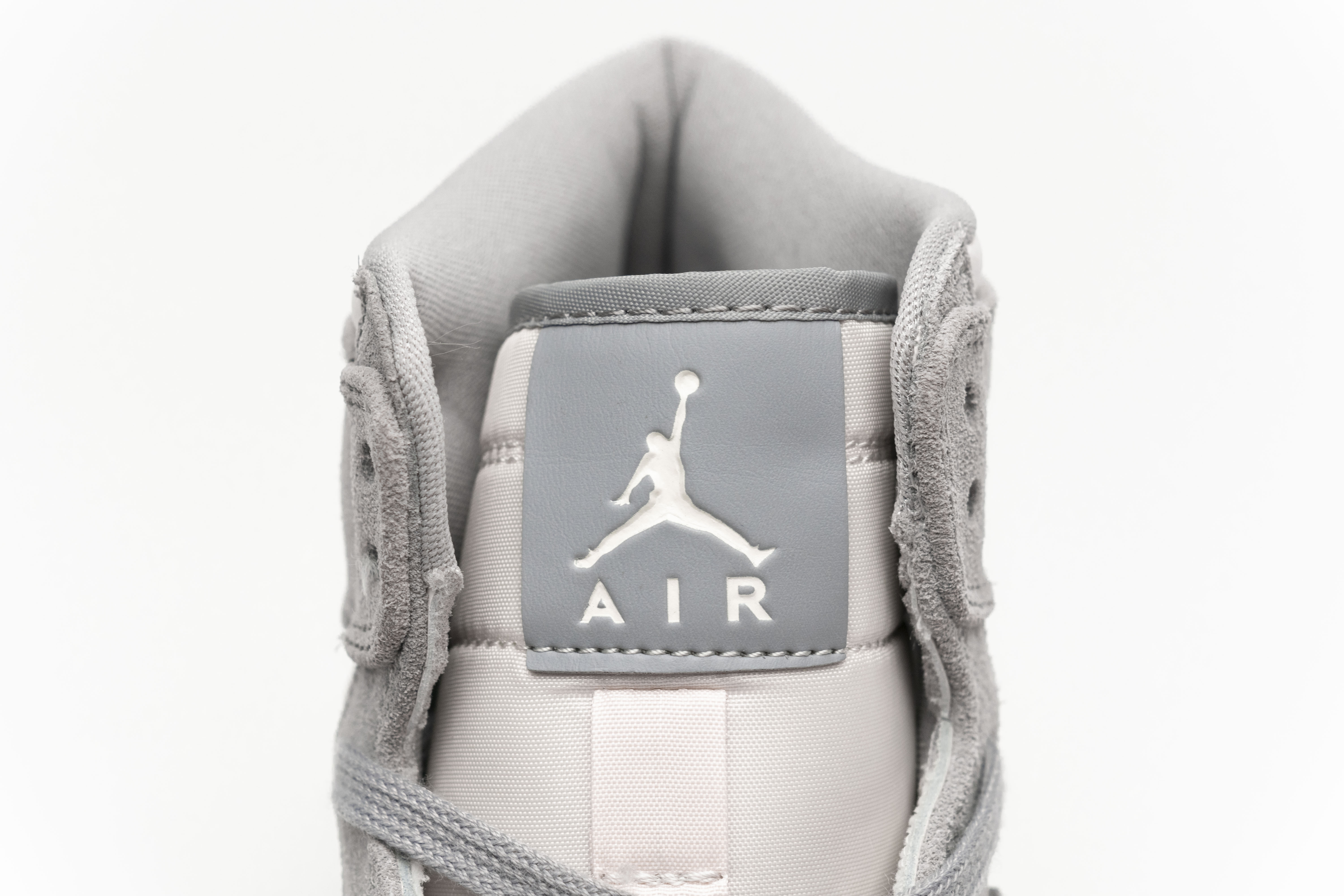 Air Jordan 1 Retro High Pale Ivory (W) AH7389-101