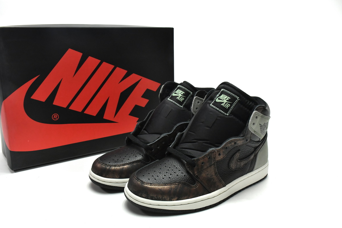 Air Jordan 1 Retro High OG Patina 555088-033
