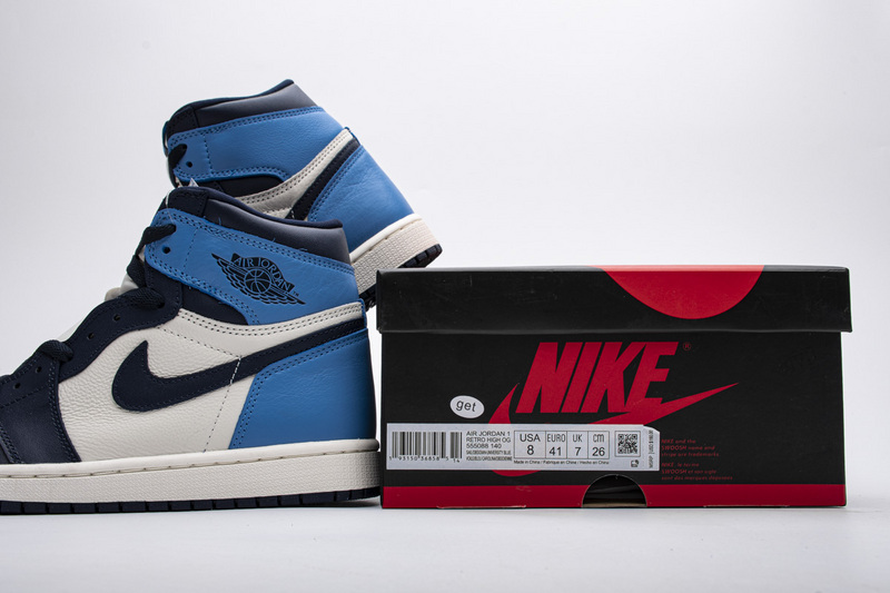 Air Jordan 1 Retro High Obsidian UNC 555088-140