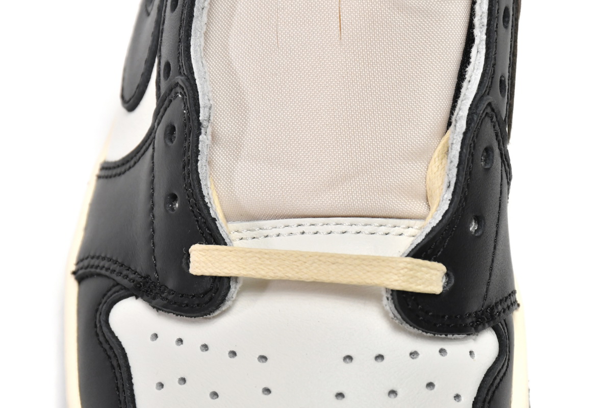 Travis Scott x Air Jordan 1 Low Dark Mocha  CQ4277-105