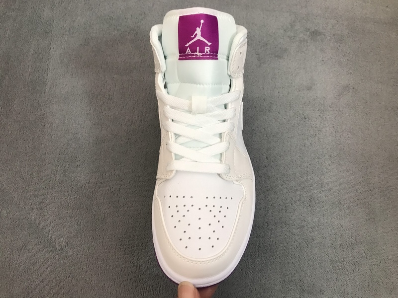 Air Jordan 1 Mid SE White Fuchsia Blast 555112-100
