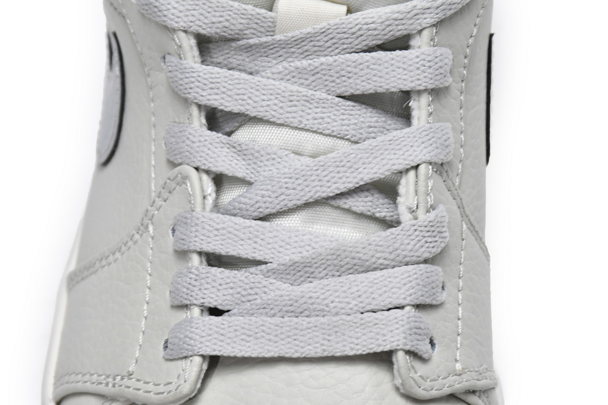 Air Jordan 1 Mid Light Bone 852542-003