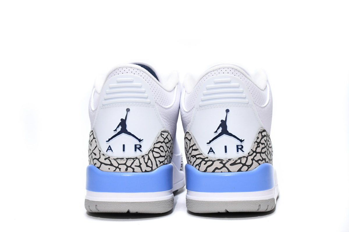 Air Jordan 3 Retro UNC CT8532-104