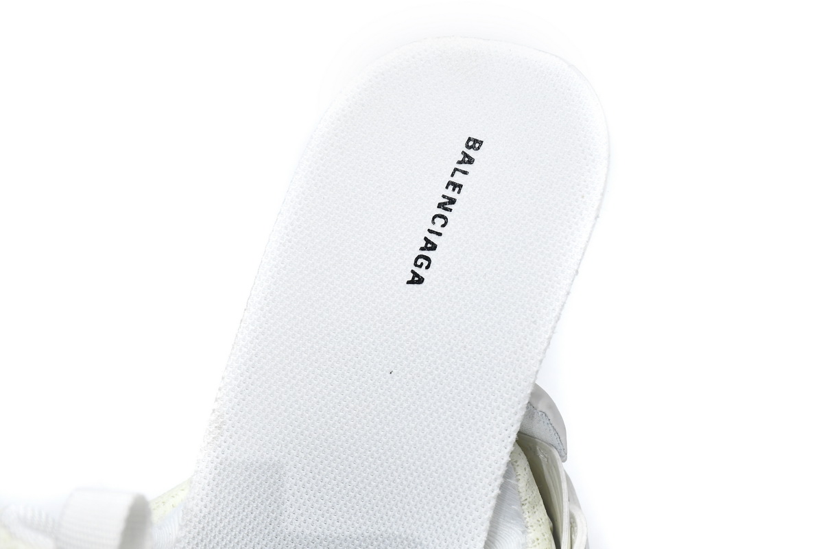 Balenciaga Track Luminous White  542023 W3CR1 9000