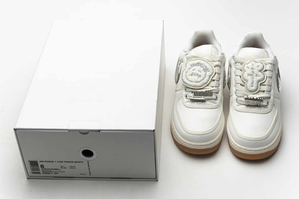 Travis Scott x Nike Air Force 1“Sail” AQ4211-101
