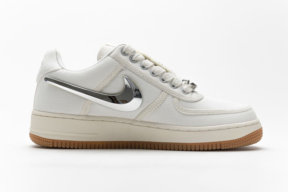 Travis Scott x Nike Air Force 1“Sail” AQ4211-101