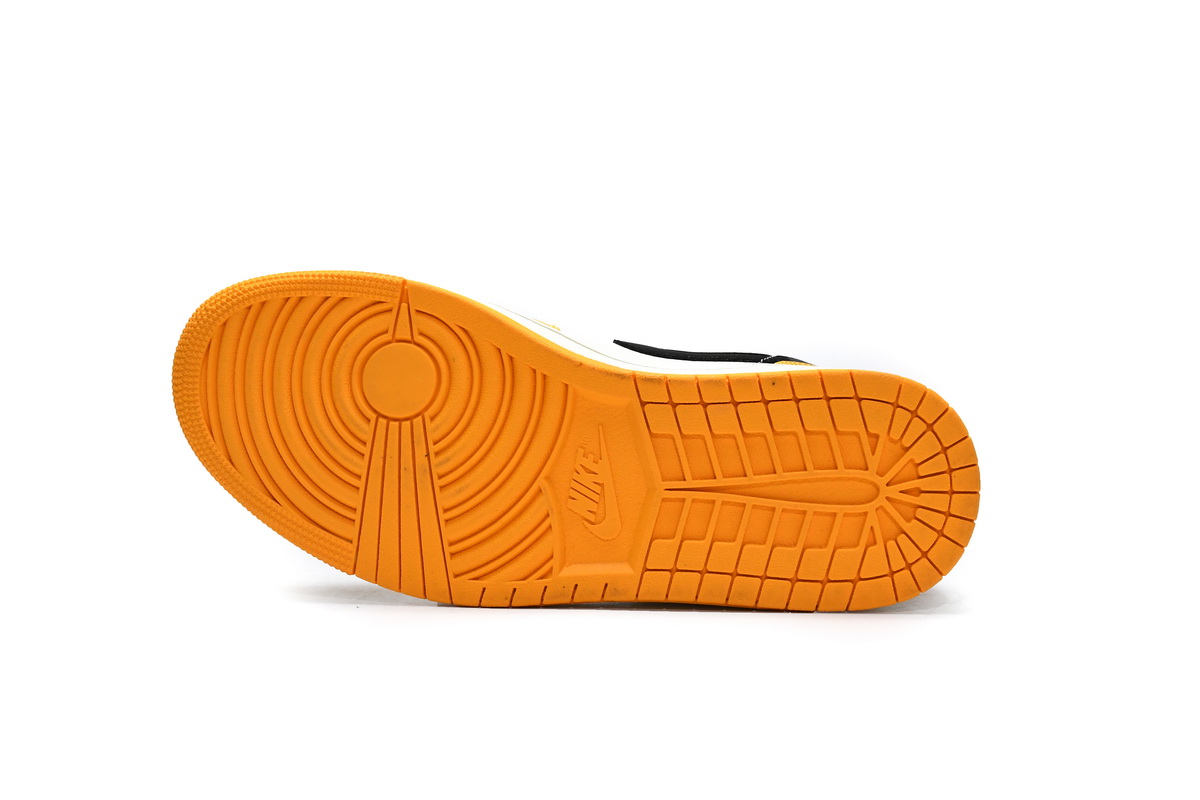 Air Jordan 1 Mid SE Lakers 852542-700