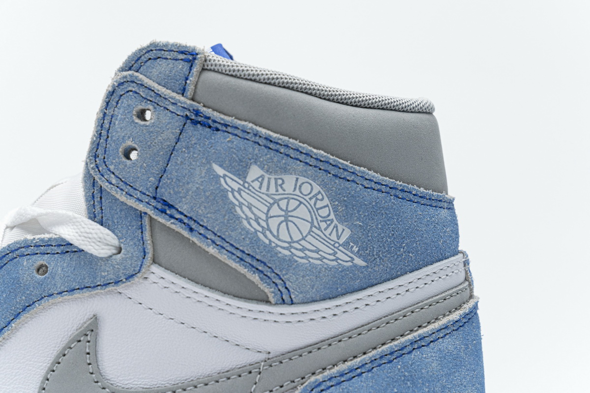 Air Jordan 1 High Hyper Royal 555088-402