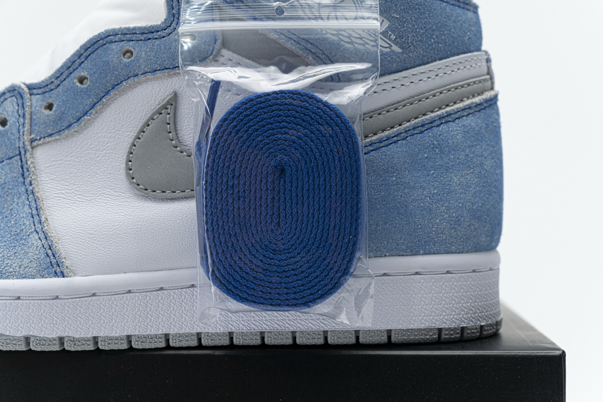Air Jordan 1 High Hyper Royal 555088-402