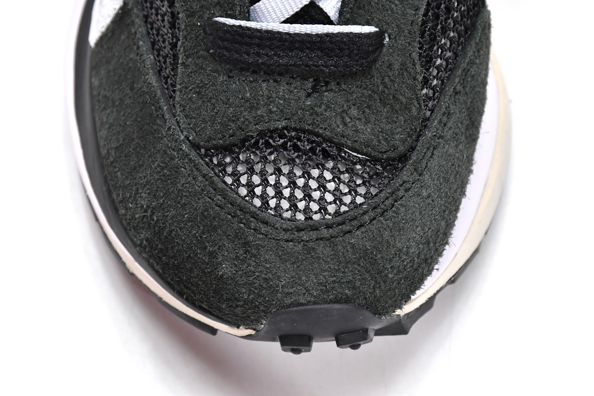 Sacai x Nike Pegasua Vaporfly Black White CV1363-001