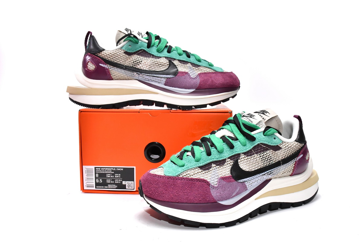 Sacai x Nike Pegasua Vaporfly String Black Villain Red DD3035-200