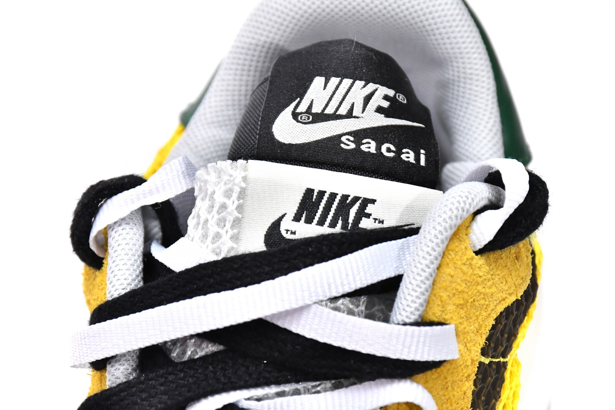 Sacai x Nike Pegasua Vaporfly Yellow Green CV1363-700