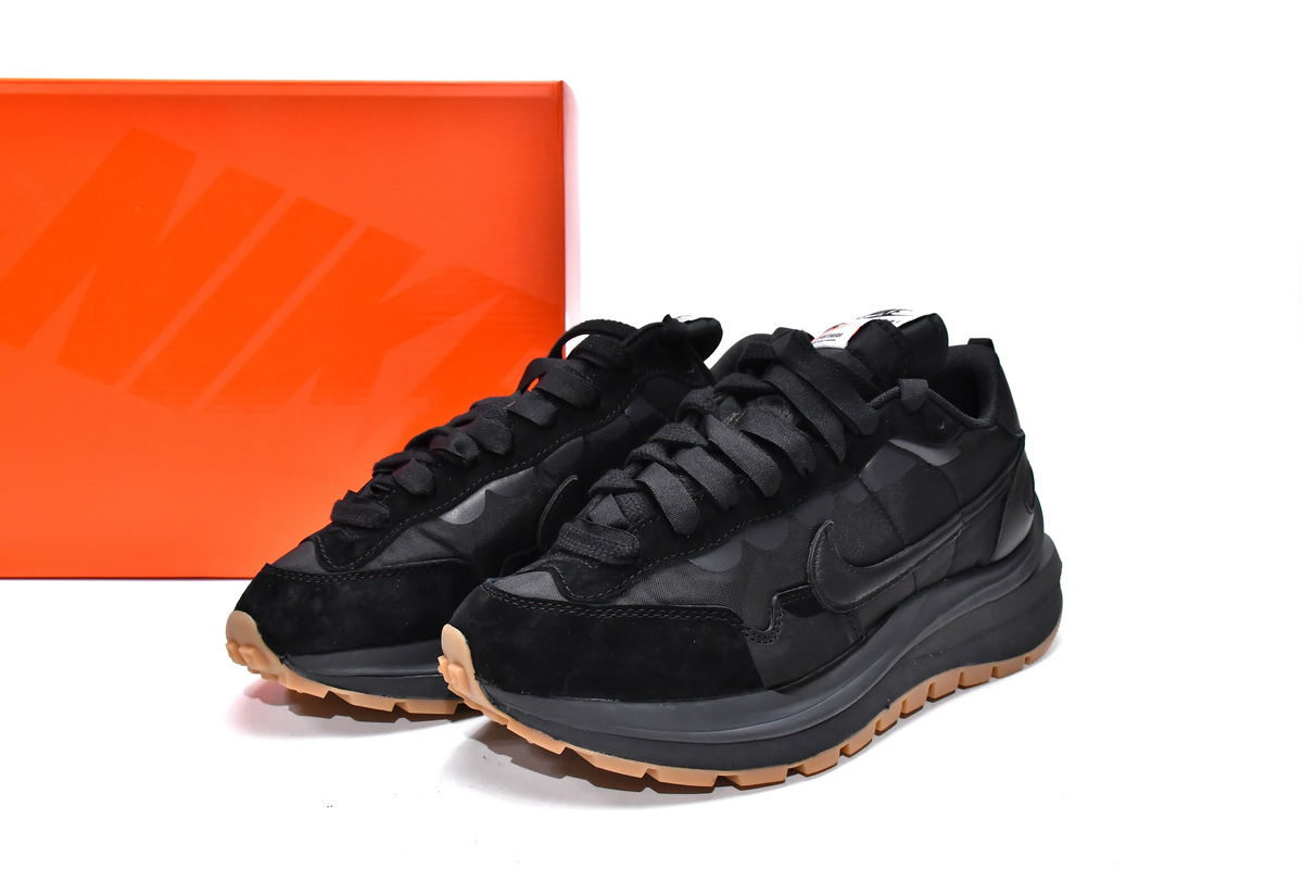 Sacai x Nike Vaporfly Black and Gum DD1875-001