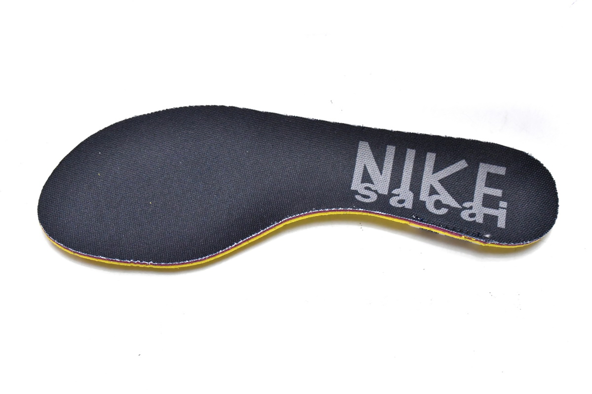 Sacai x Nike Vaporfly Black and Gum DD1875-001