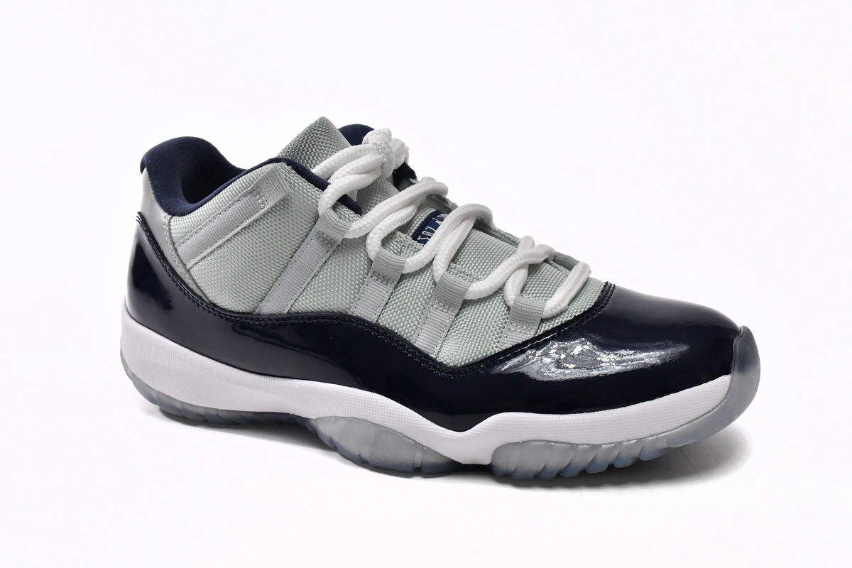 Air Jordan 11 Retro Low Georgetown 528895-007