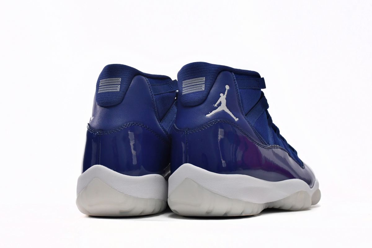 Air Jordan 11 Retro Midnight Blue AT7802-115