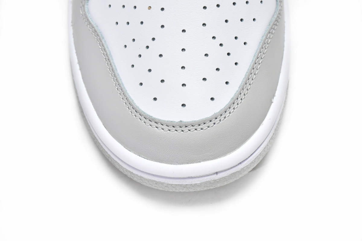 Dope Sneakers Nike Dunk Low Grey Fog DD1391-103