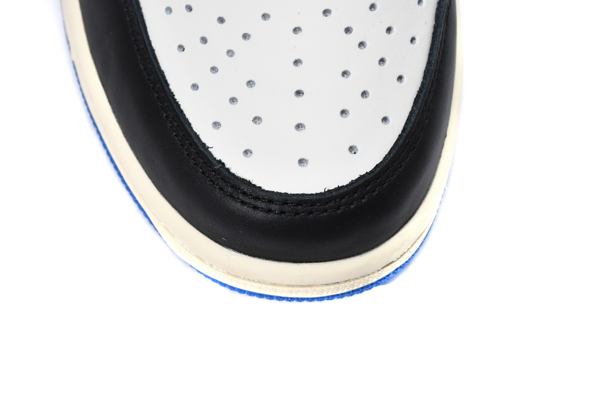 Travis Scott x Fragment Design x Air Jordan 1 Low DM7866-140