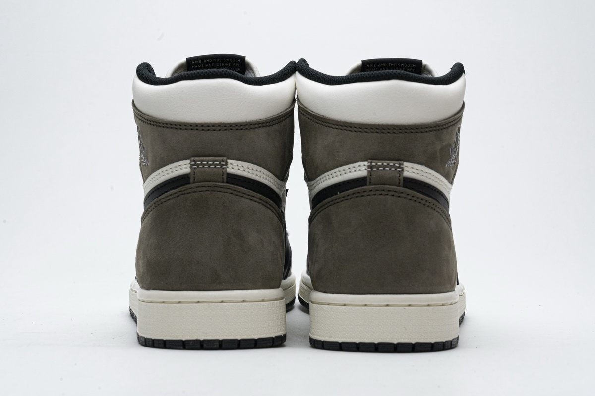Air Jordan 1 Retro High OG 'Dark Mocha'  555088-105