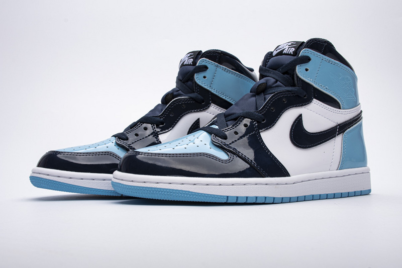 Air Jordan 1 Retro High UNC Patent CD0461-401