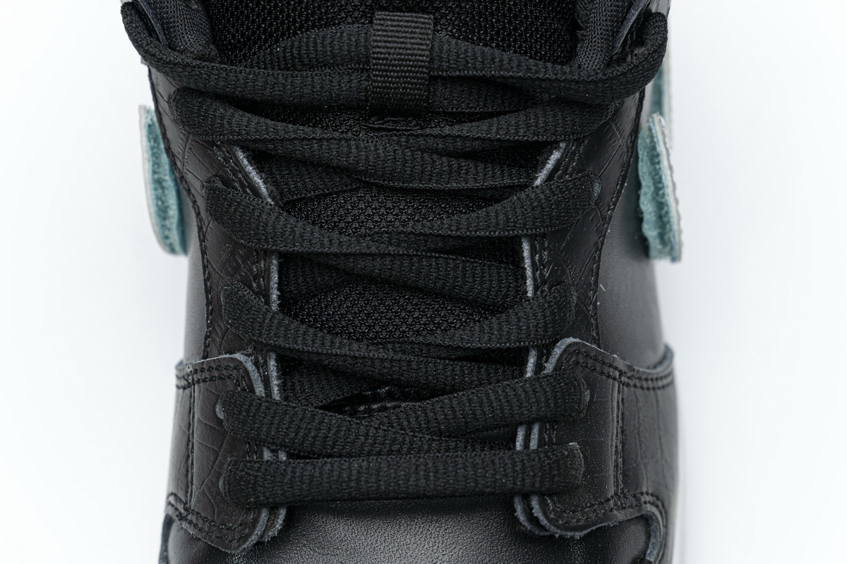 Nike SB Dunk Low Pro OG QS “Black Diamond”  BV1310-001