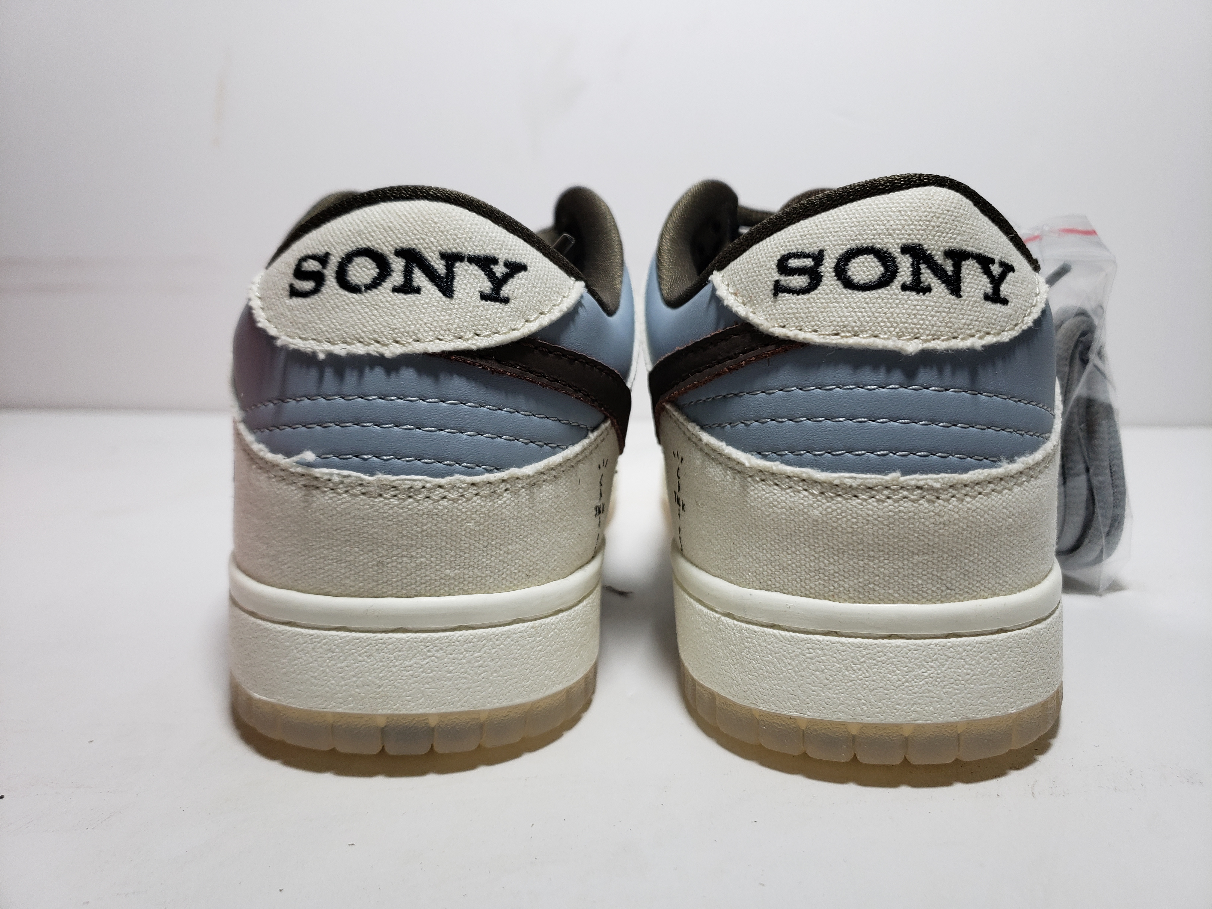 Travis Scott x PlayStation x Nike Dunk Low SP  CU1726-400
