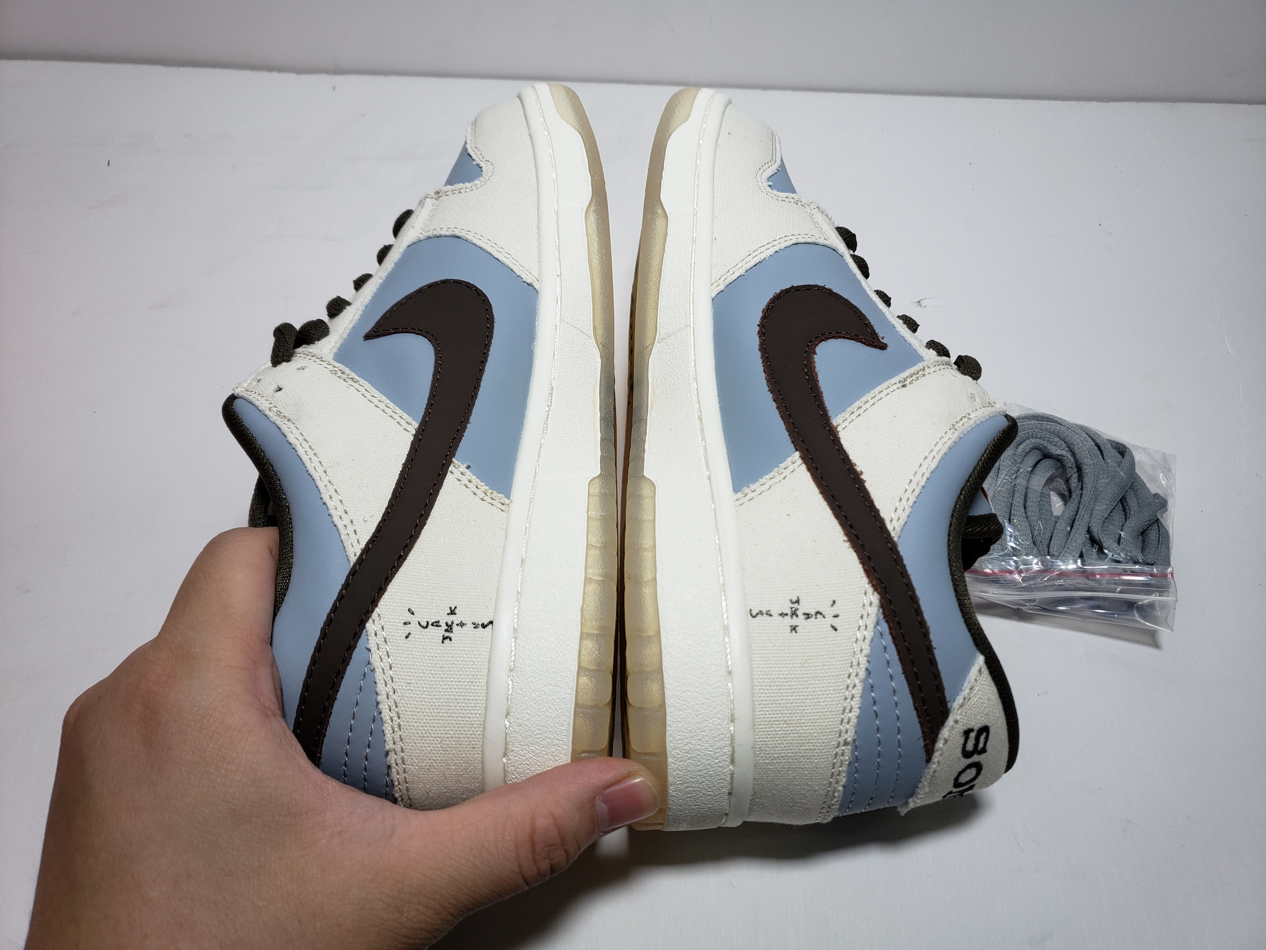 Travis Scott x PlayStation x Nike Dunk Low SP  CU1726-400