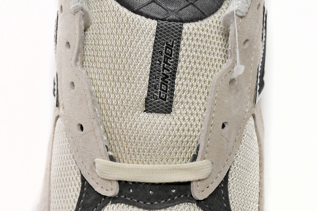New Balance 990v3 Beige M990AD3