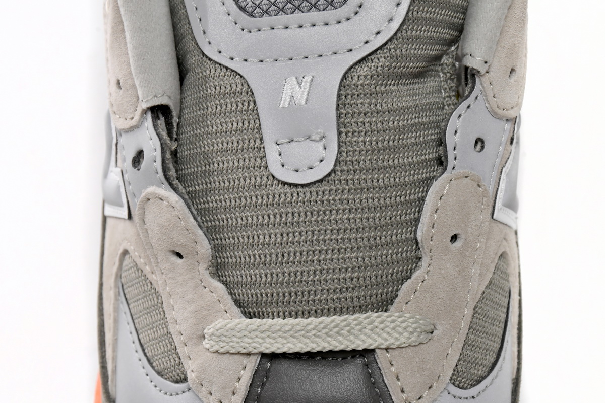 WTAPS x New Balance 992 Olive Drab M992WT