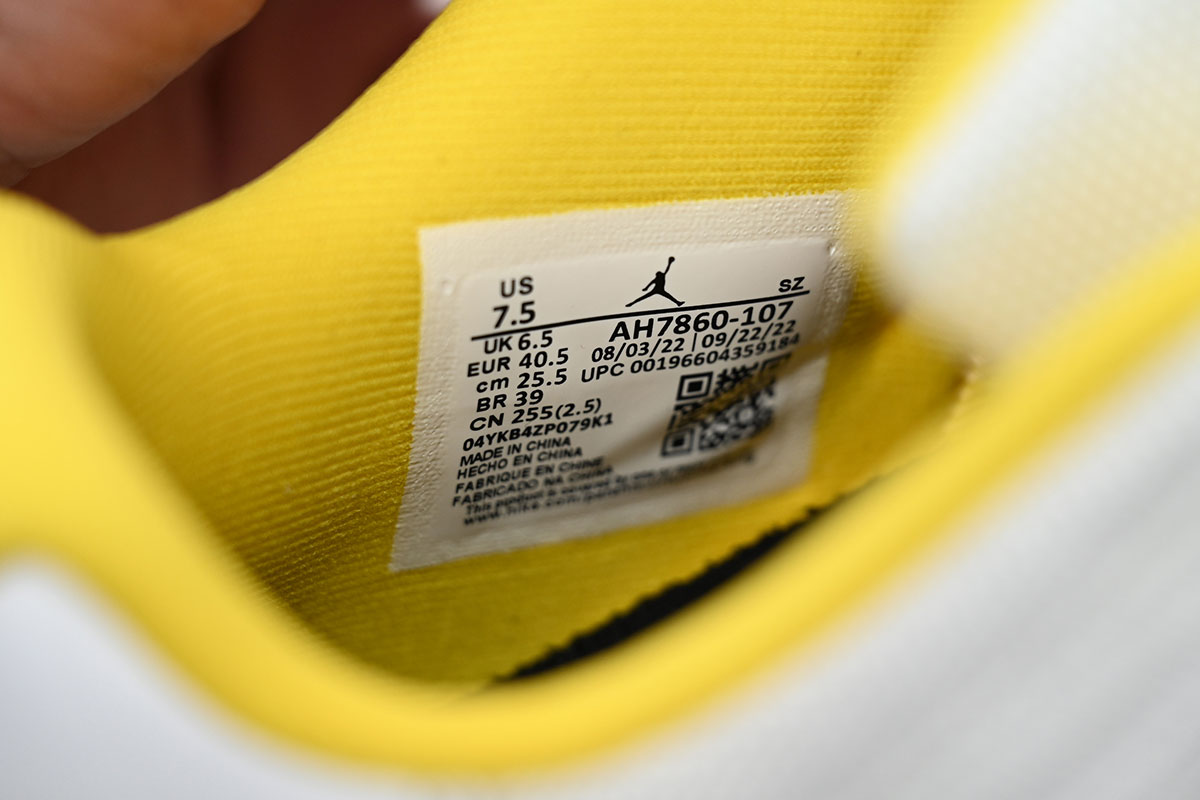 Air Jordan 11 Retro Low WMNS “Yellow Snakeskin AH7860-107