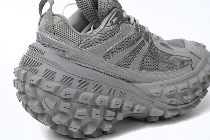 Balenciaga Defender Light Gray 685611 W2RA6 1200